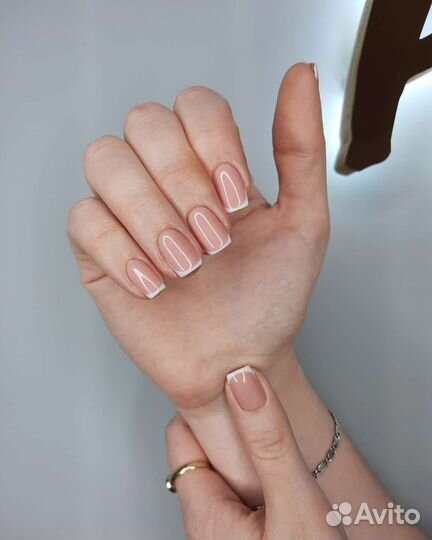 Мастер маникюра и педикюра