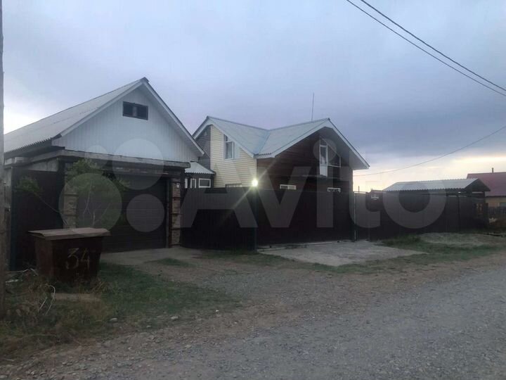 Дом 197 м² на участке 15 сот.