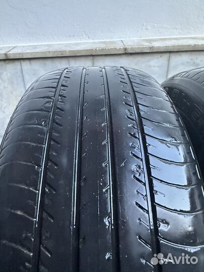 Yokohama dB Decibel E70 215/55 R17