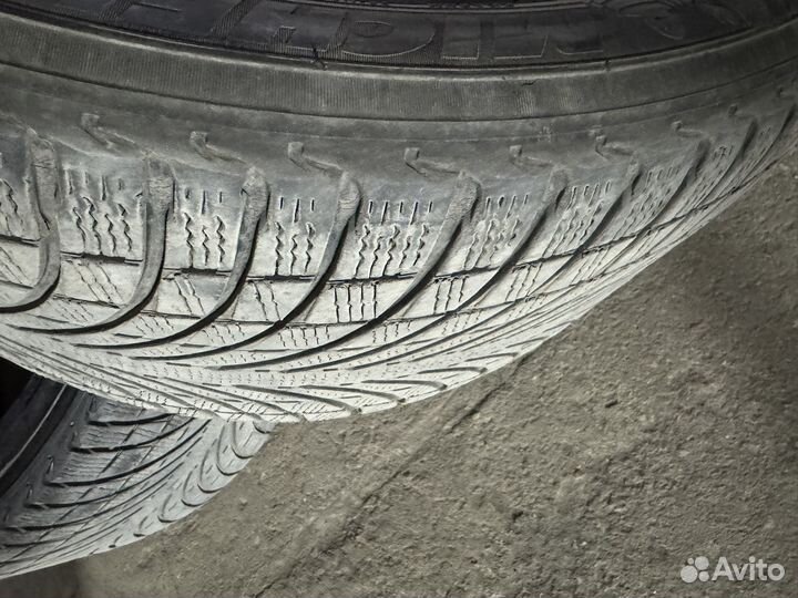 Michelin Latitude Alpin 295/35 R21