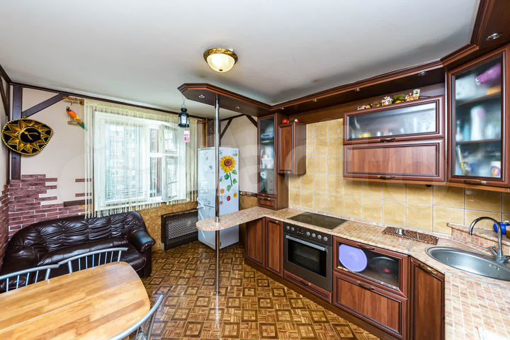 2-к. квартира, 64,4 м², 4/10 эт.