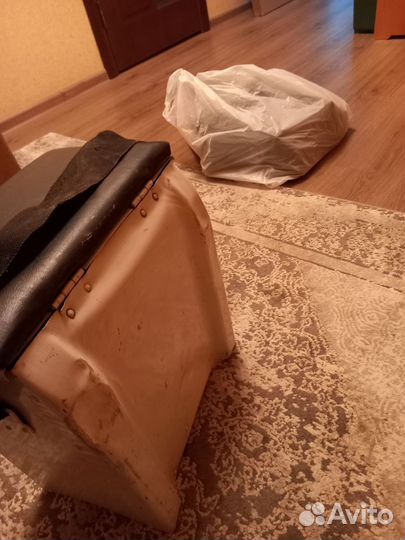 Зимний рыболовный ящик стульчик бу