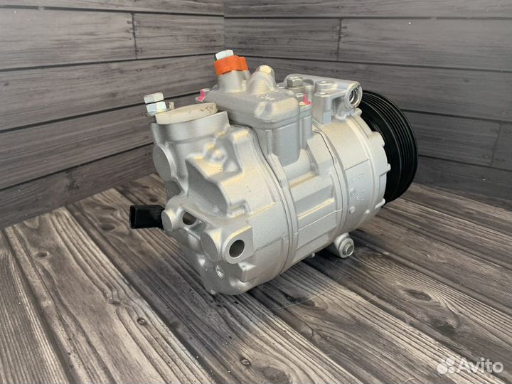 Компрессор кондиционера Audi Q3