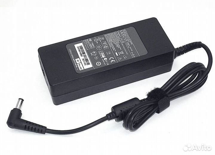 Блок питания для ноутбука/asus/lenovo/toshiba/msi