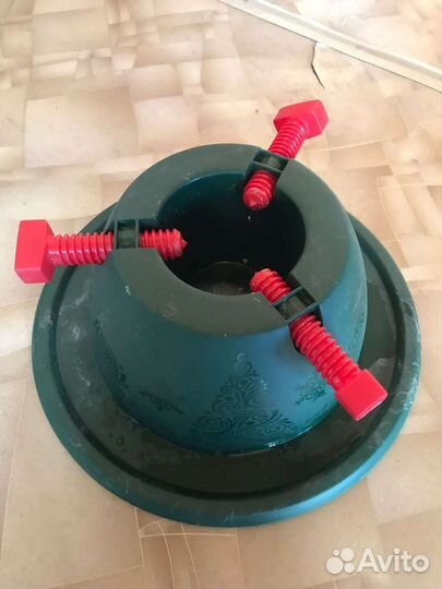 Подставка под ёлку