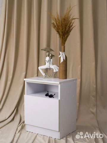 Тумба прикроватная