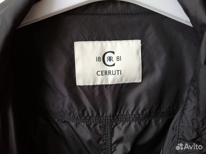 Ветровка женская cerruti