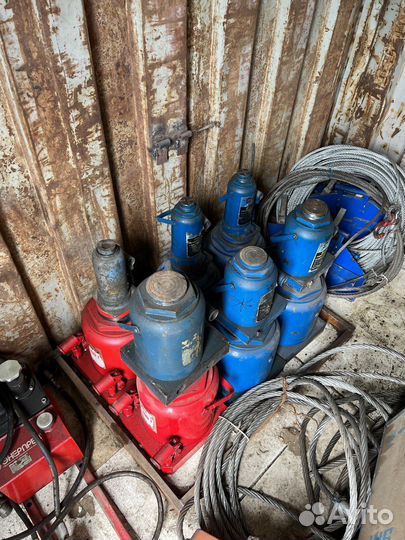 Лебедки, домкраты, такелаж