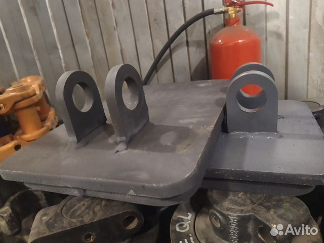 Лапа аутригера Экскаватор погрузчик Volvo BL71