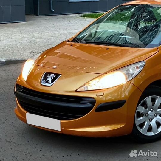 Бампер передний в цвет Peugeot 207 (2005) Пежо