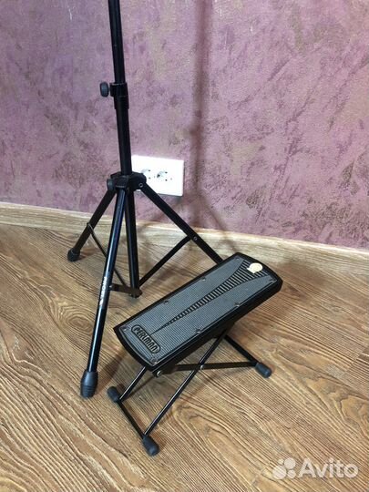 Подстака для ног гитариста