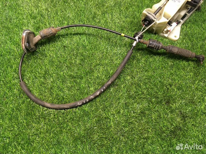 Трос кулисы кпп (АКПП) Kia Ceed 2 JD