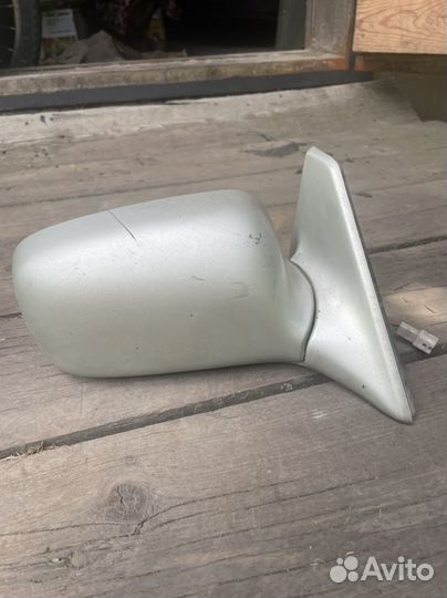 Зеркало боковое правое Toyota Corona AT170