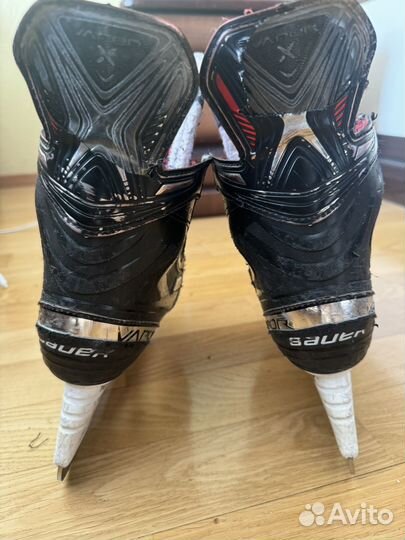 Хоккейные коньки bauer