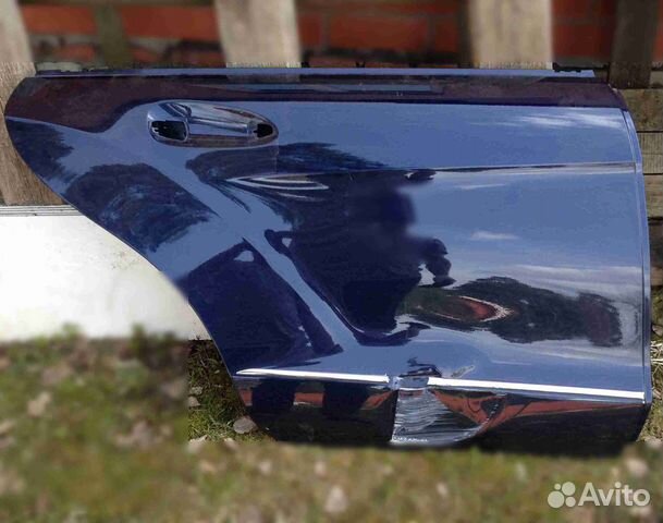 Дверь задняя правая cls218 Mercedes