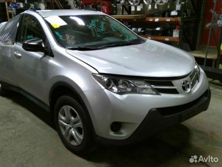 Toyota Rav-4 Xa40 2014 год по болтам