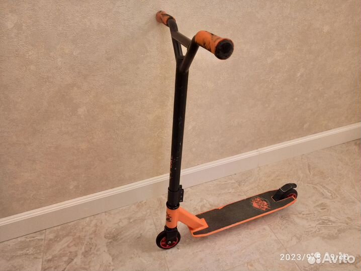 Самокат трюковой TT Duke 202