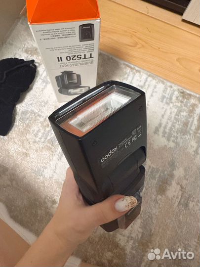 Вспышка godox