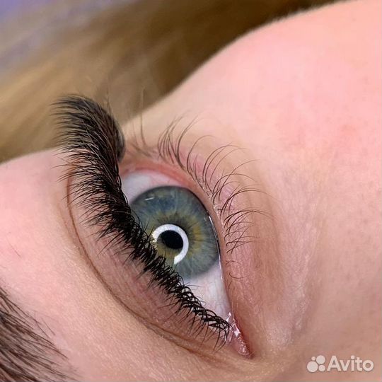 Наращивание, ламинирование ресниц и бровей