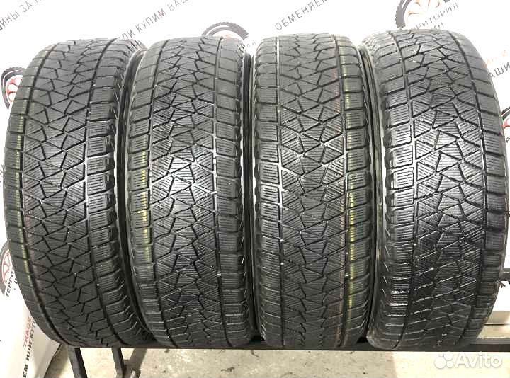Bridgestone Blizzak DM-V2 235/55 R18 100T