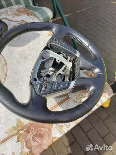 Руль от nissan teana