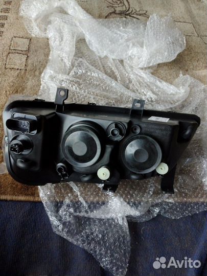 Фара правая Чери амулет(Вортекс корда)