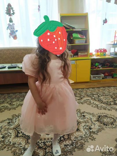 Платье праздничное для девочки