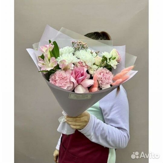 Букет с розой, розы и хризантема,букет с доставкой