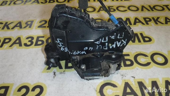 Замок двери передней правой Toyota Camry XV40 200