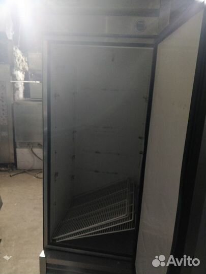 Холодильный шкаф True