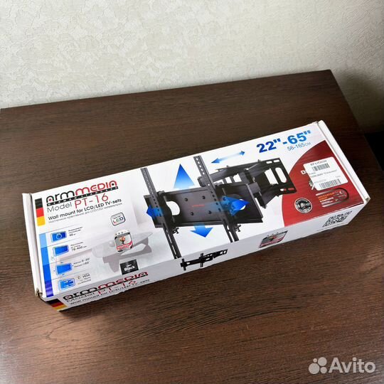 Новый, хороший кронштейн