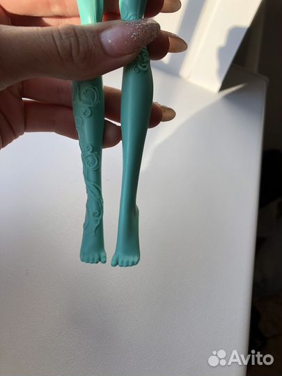 Кукла Монстер Хай Ханни свомп