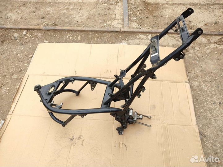 Рама с документами Suzuki gsf 250 2 bandit 1997