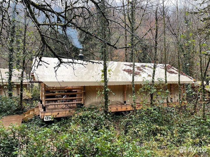 Кемпинговая сафари-палатка 4x4 в каркасе 4x4