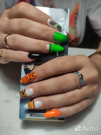 Маникюр, педикюр Smart