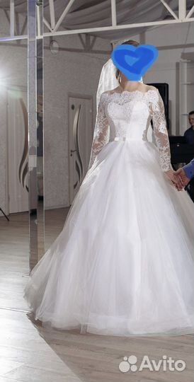 Свадебное платье