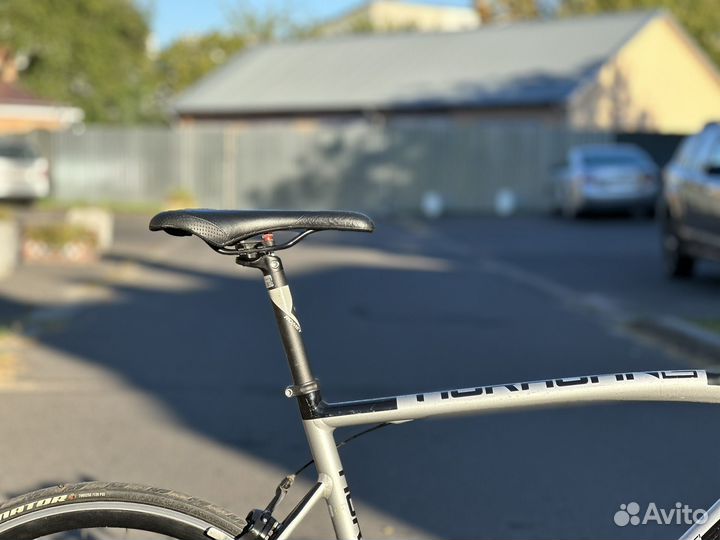 Шоссейный велосипед Romet Huragan 2 2019