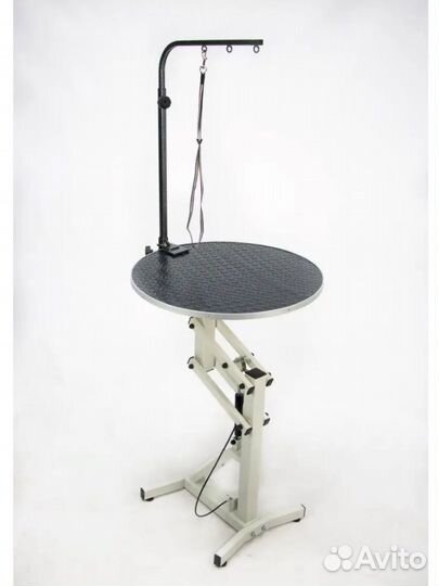 Стол для груминга на пневмоподъемнике