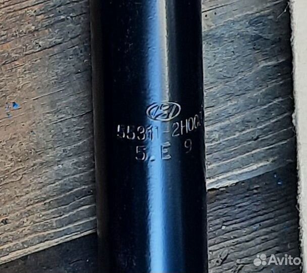 Амортизатор задний на Hyundai Elantra оригинал