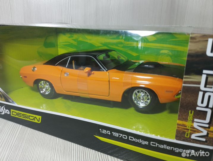 Maisto Dodge Challenger 1:24