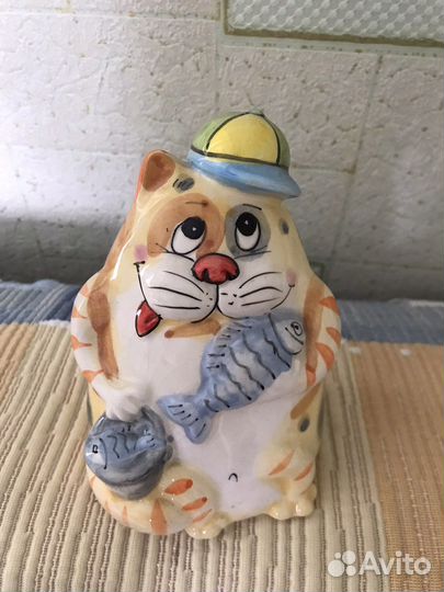 Фарфоровые статуэтки