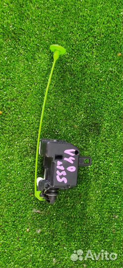 Замок лючка бензобака Volvo V40 B5204T9 2013