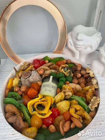 Наборы, букеты из сухофруктов