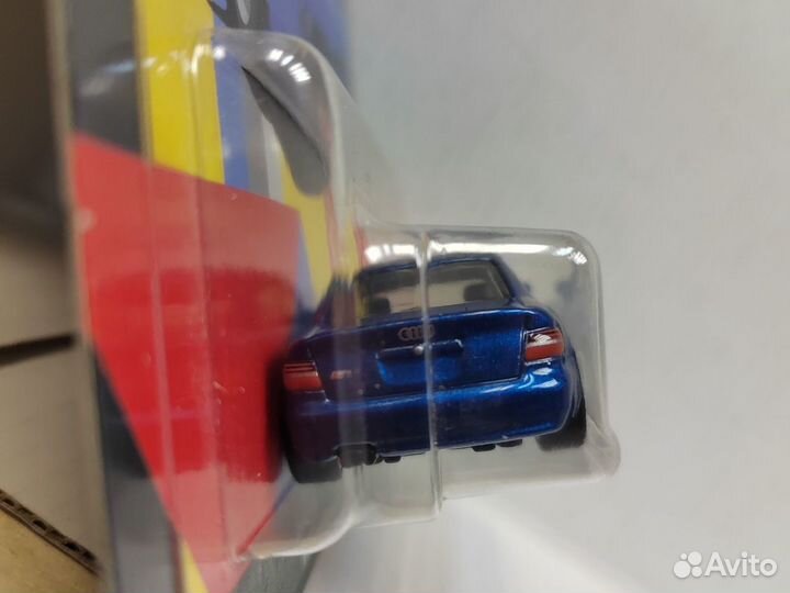 Hot Wheels Audi S4 Quattro Premium синяя