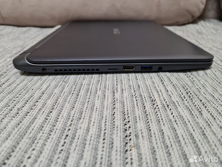 Ноутбук Asus
