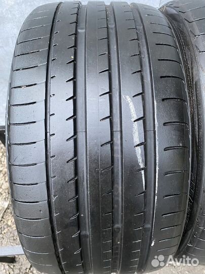 Yokohama Advan Sport V105 255/30 R20
