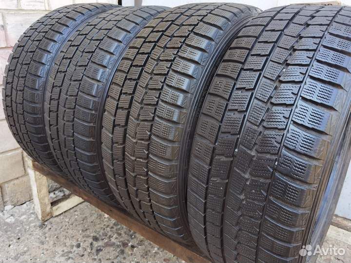 Dunlop Winter Maxx WM01 225/50 R17 94Q