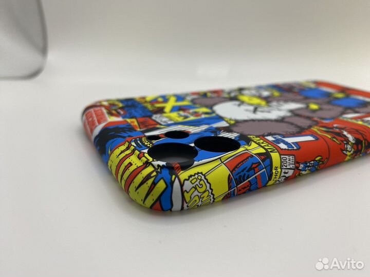 Чехол на iPhone 11 Kaws