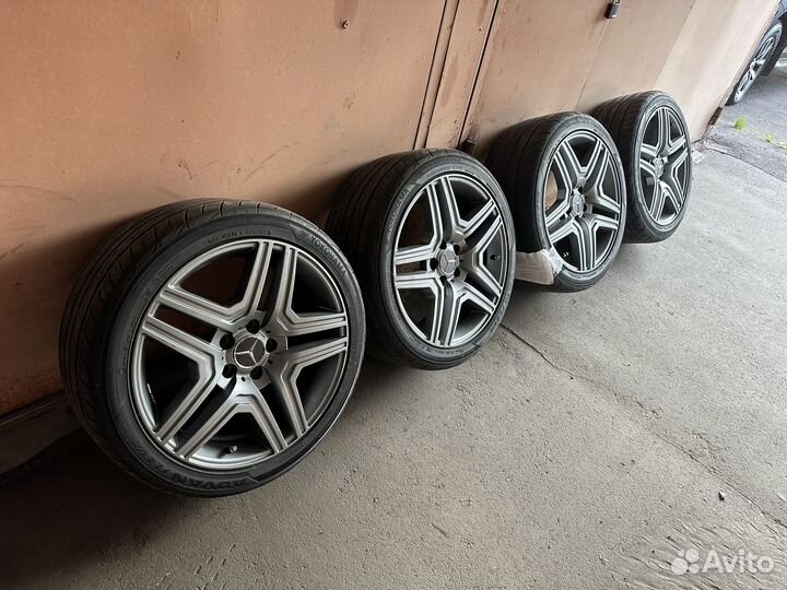 R18 Yokohama Advan Fleva V701 245/40, PCD 5x114.3 DIA 14