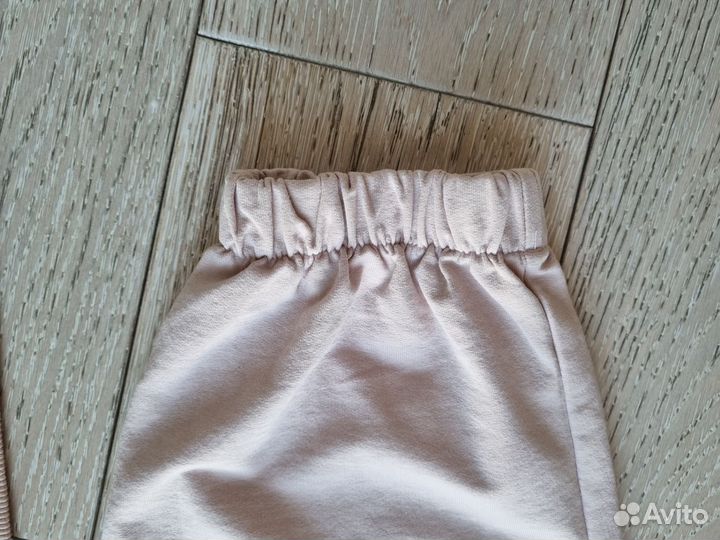 Спортивный костюм женский